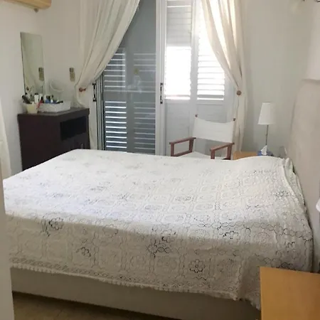 Parthenonos Paralimni